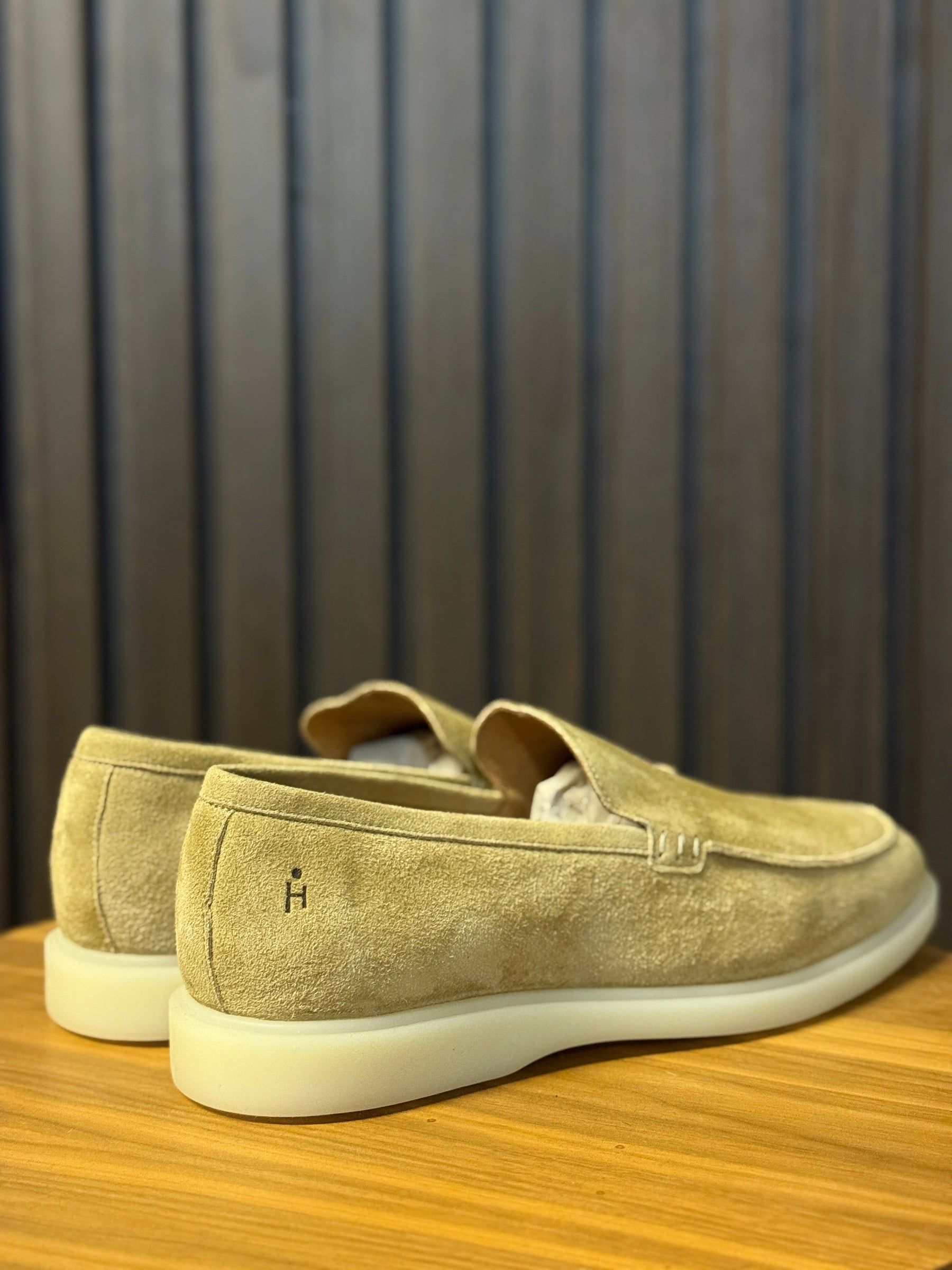 LOAFER VENEZA PONTO H MACADAMIA