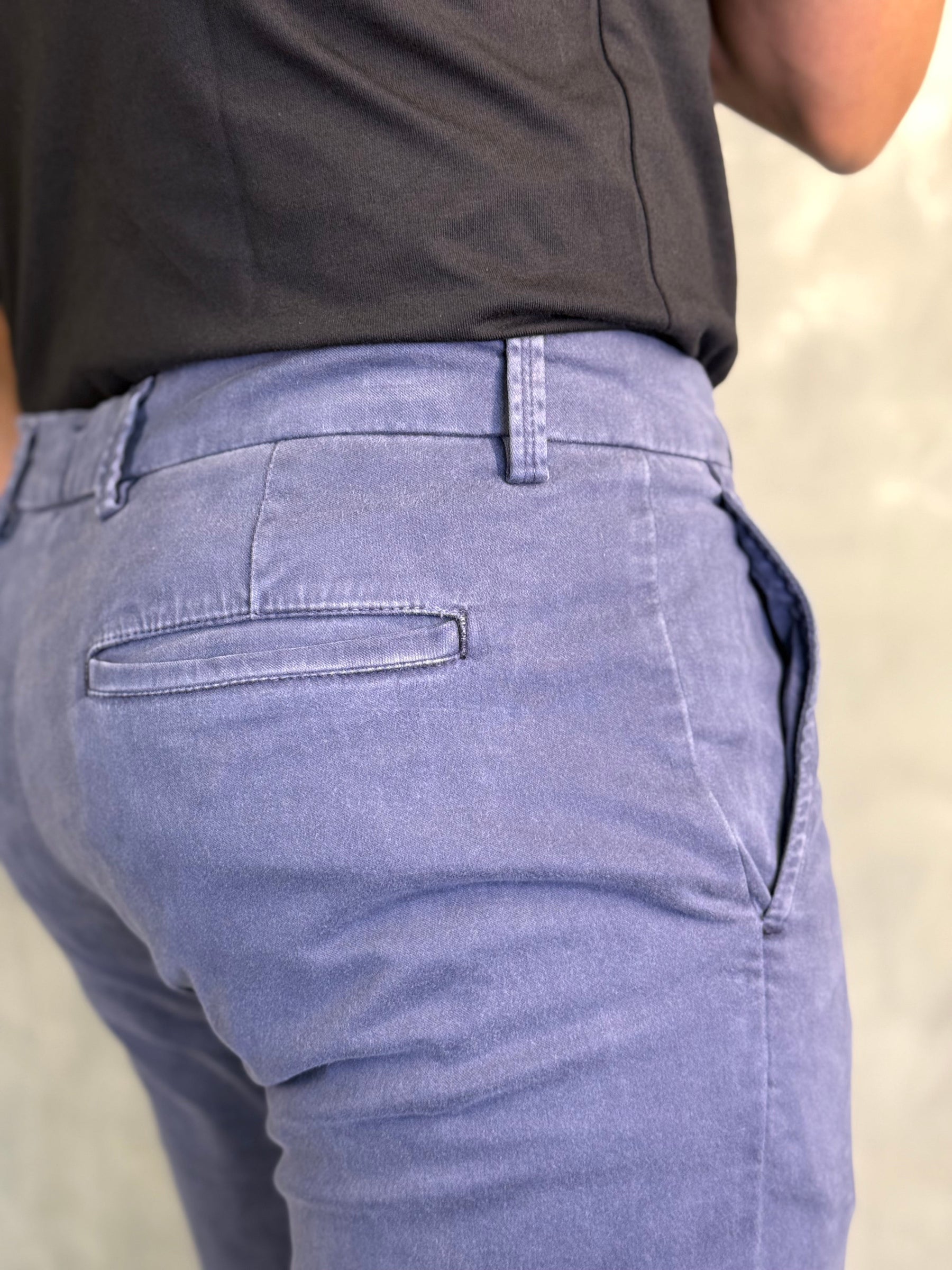 CALÇA ALF SARJA COMFORT SKINNY PONTO H MARINHO