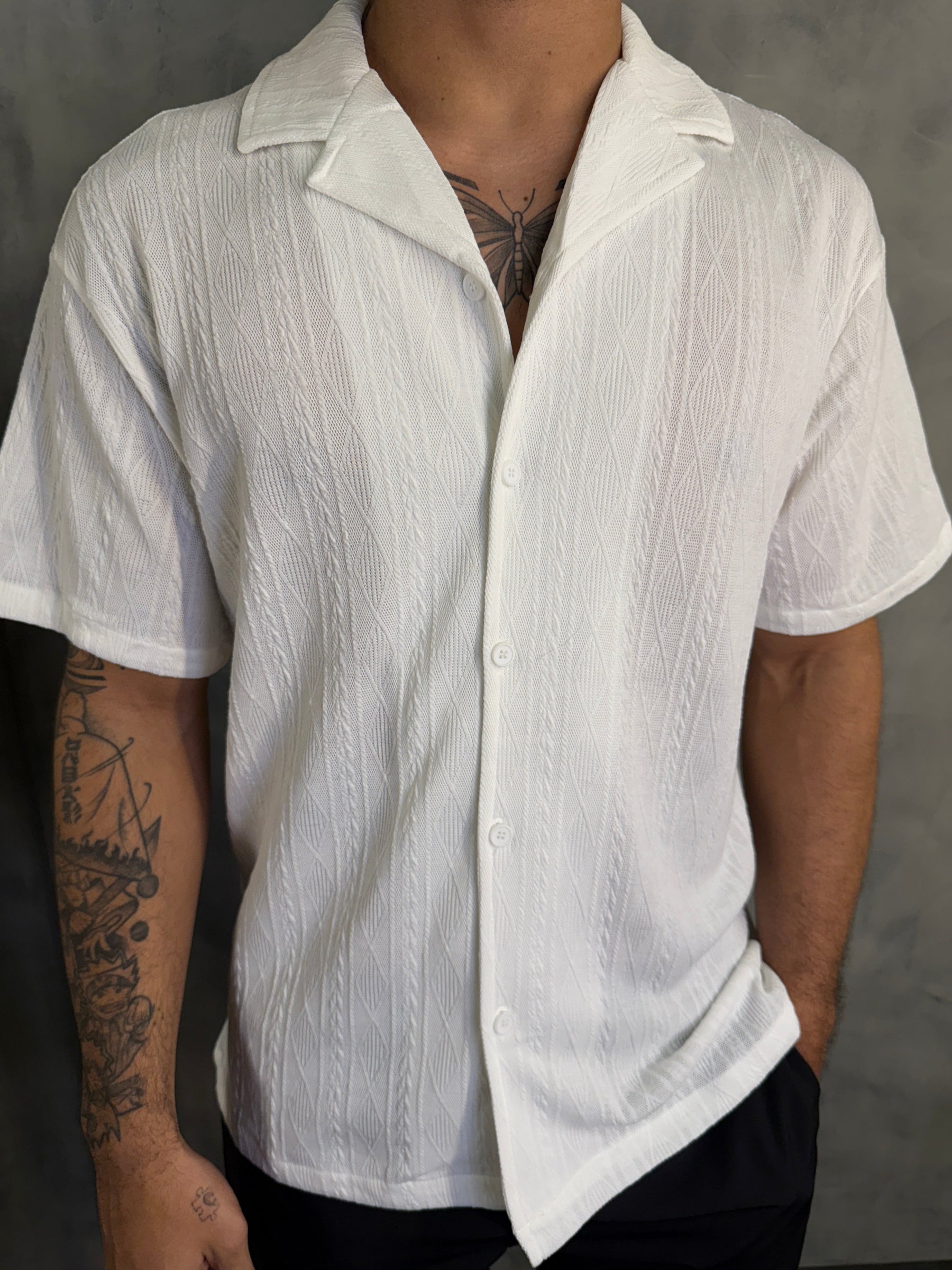 CAMISA M/C TRICOT TEXTURIZADA GOLA CUBANA PONTO H