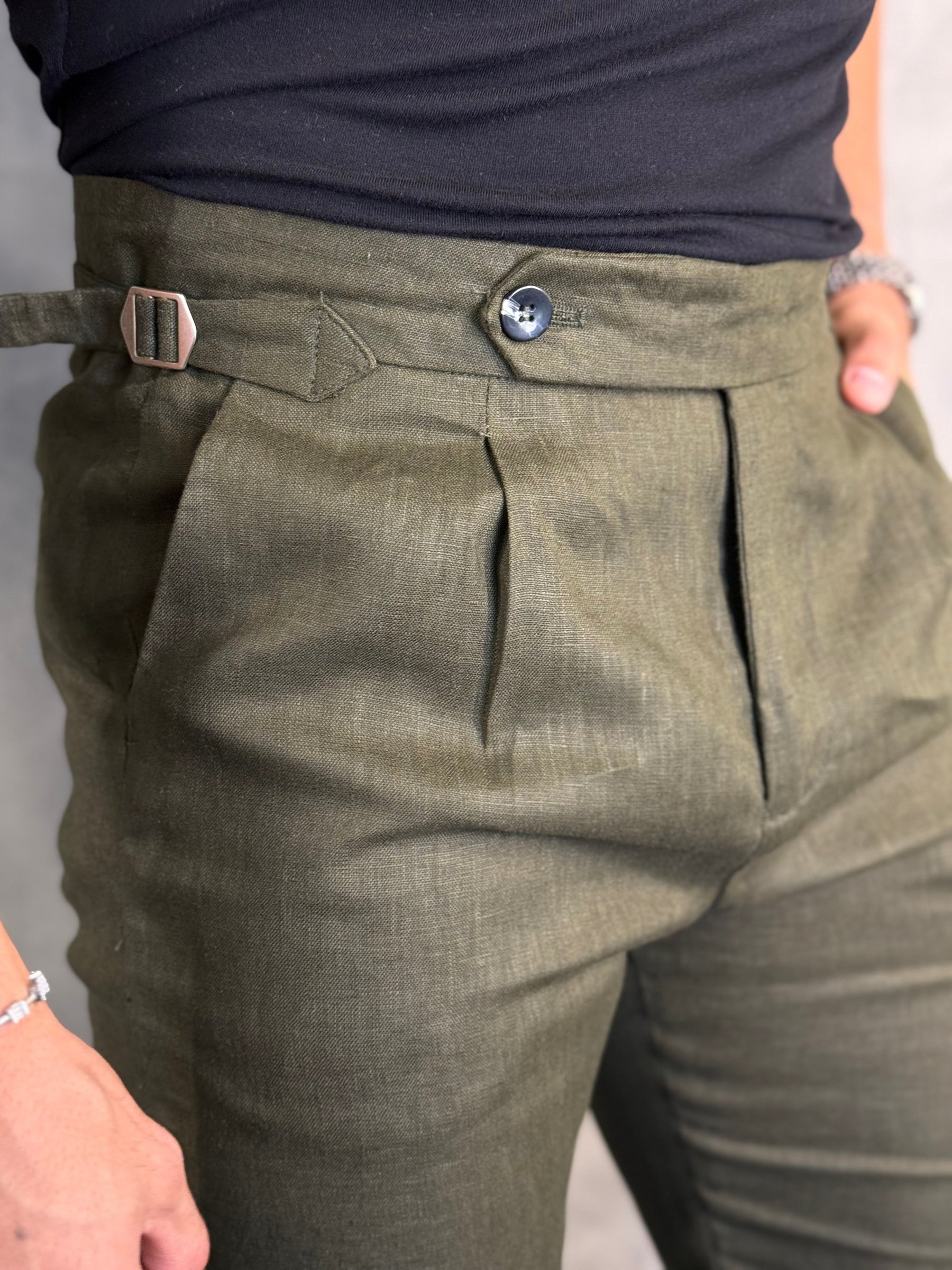 CALÇA ALF. GURKHA PURO LINHO PONTO H VERDE MILITAR