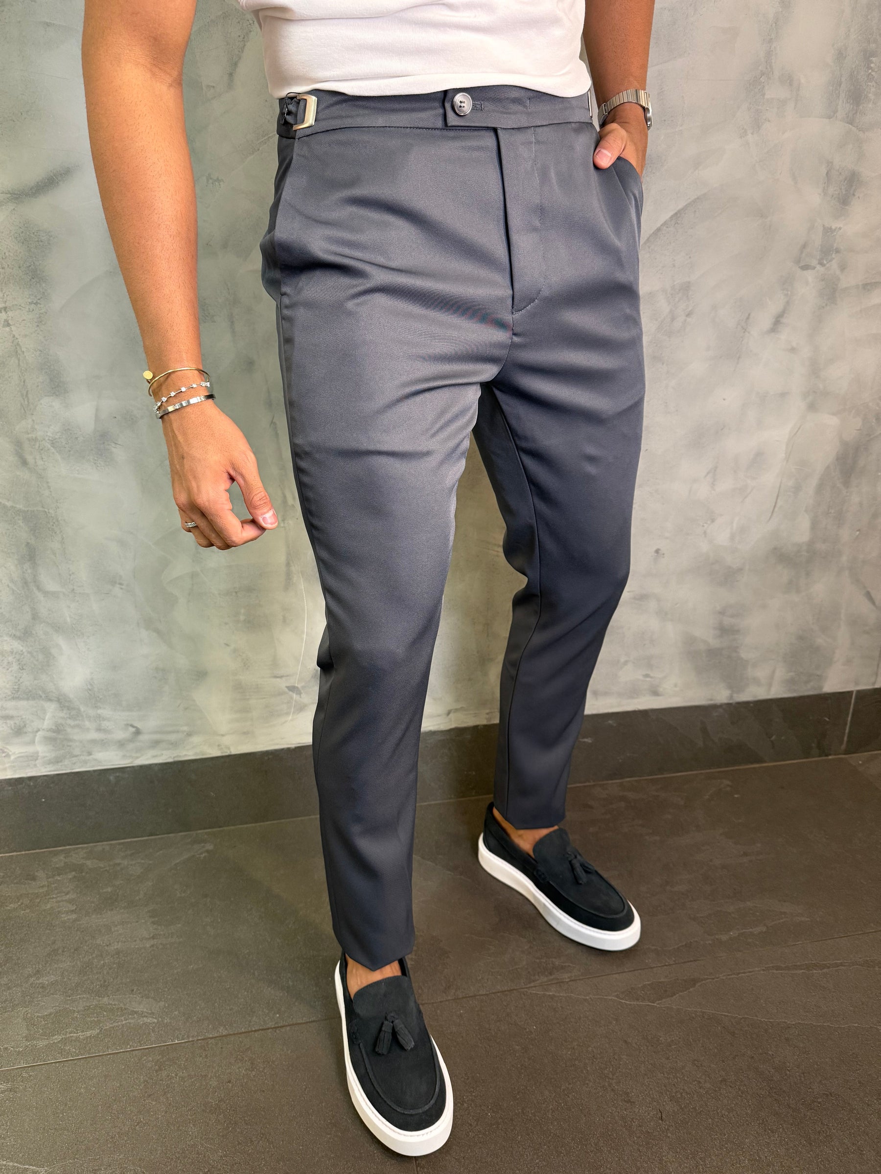 CALÇA ALF. VIENA AJUSTE CATRACA PONTO H CHUMBO