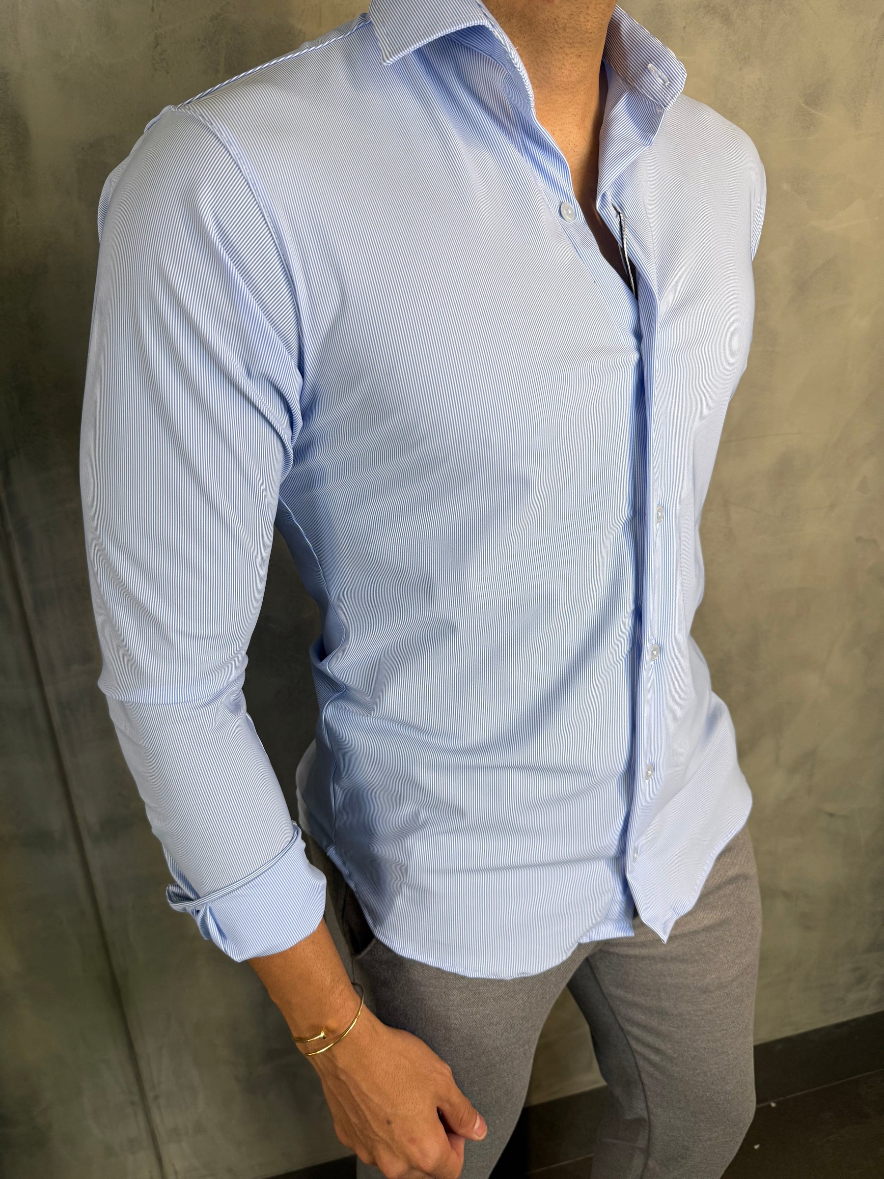 CAMISA M/L SLIM POLIAMIDA MICROLISTRAS PONTO H AZUL CLARO