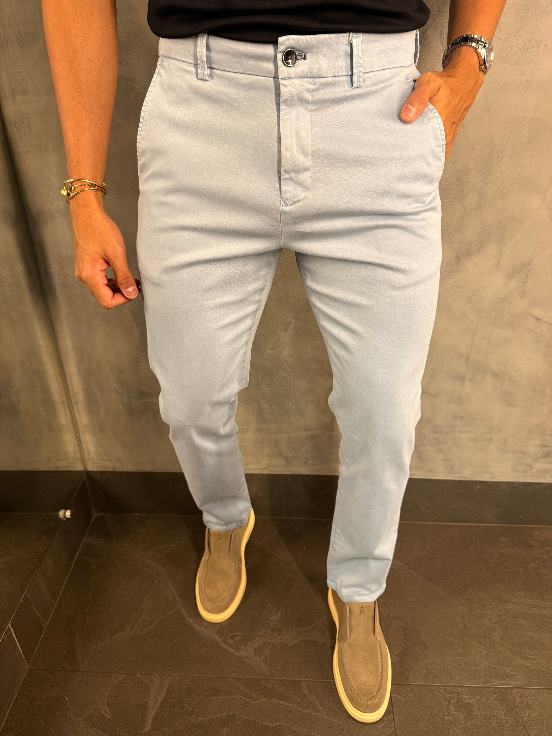 CALÇA ALF SARJA COMFORT SKINNY PONTO H AZUL CLARO