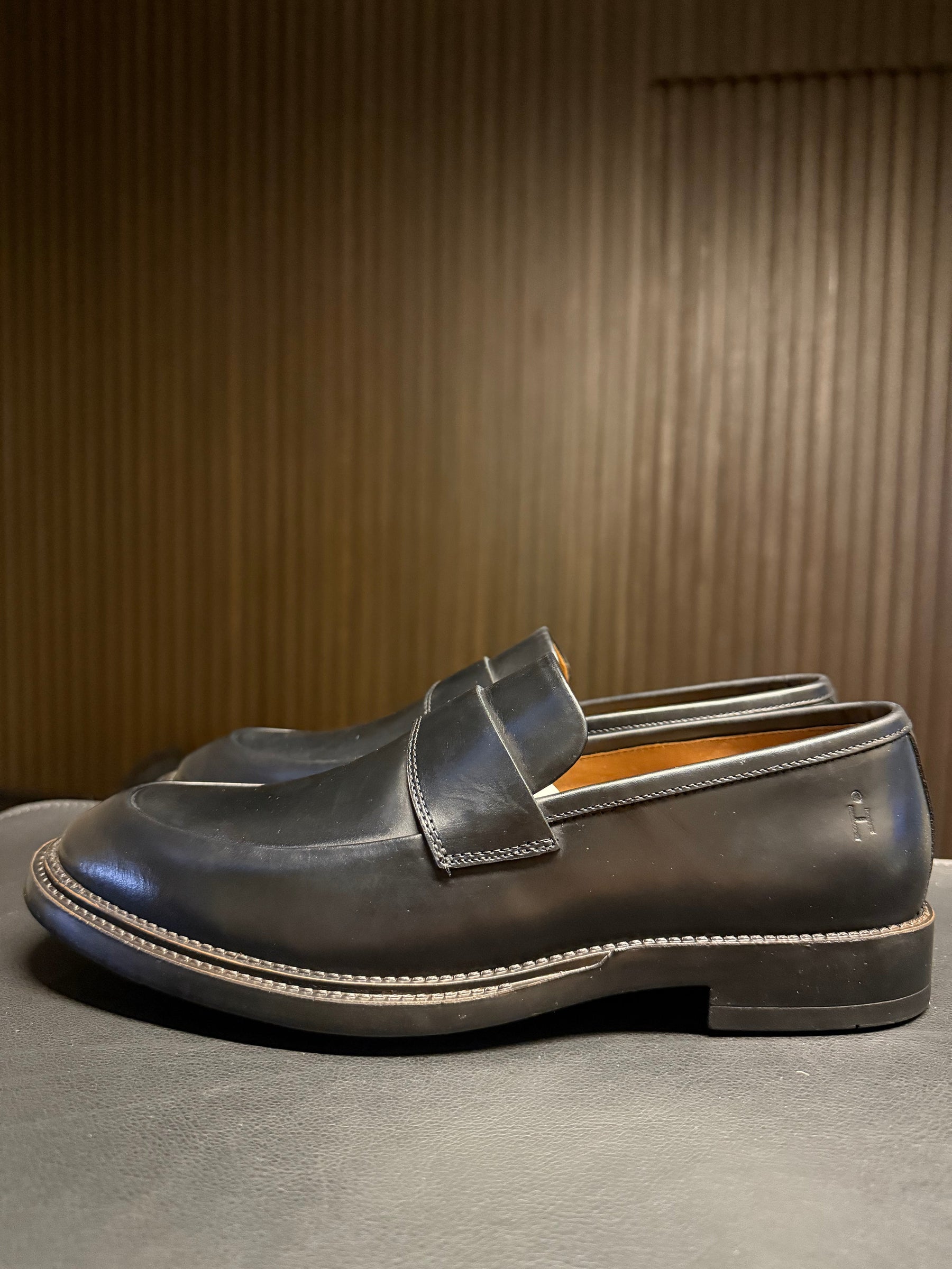 LOAFER BENTLEY PONTO H PRETO