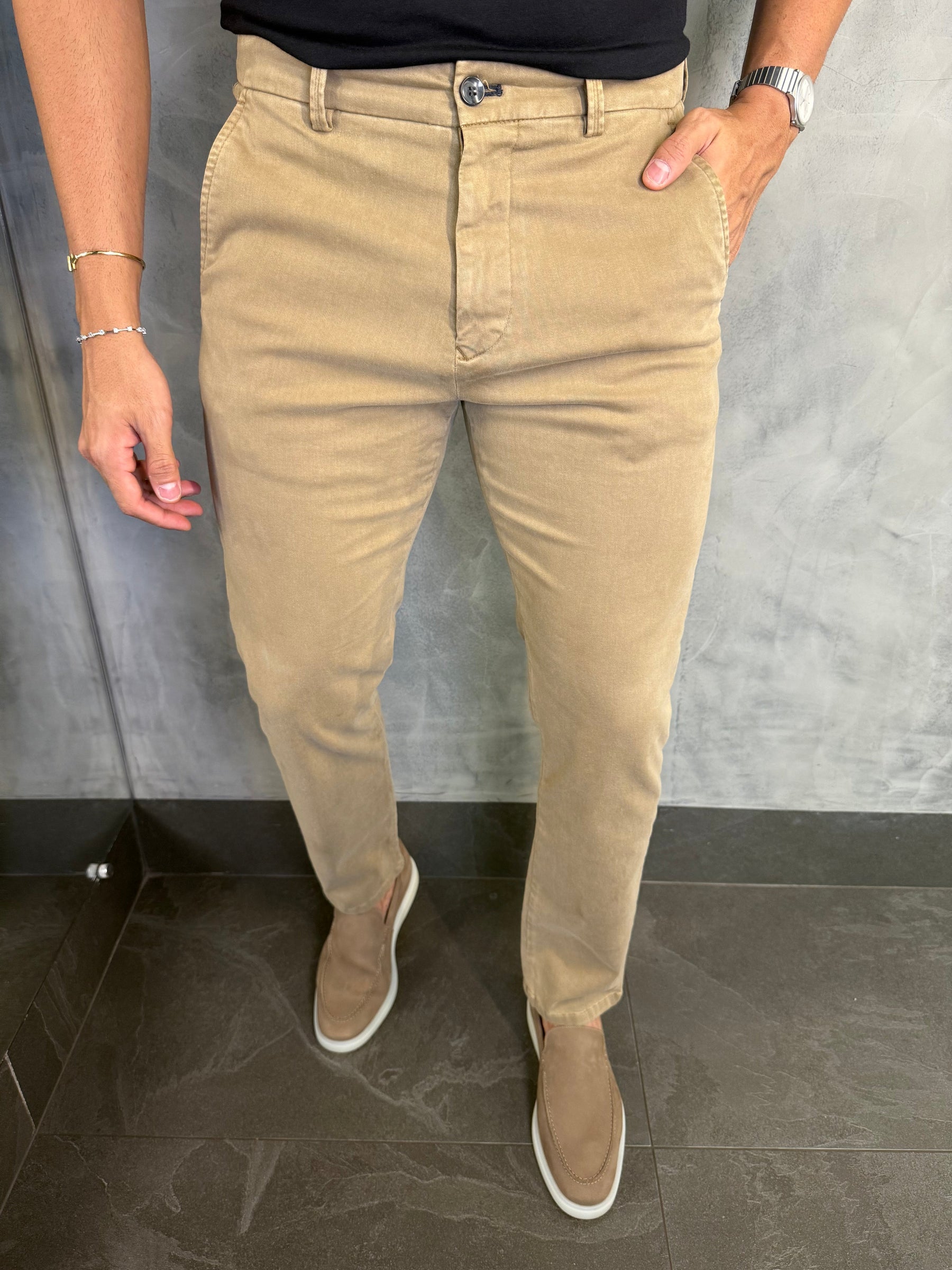 CALÇA ALF SARJA COMFORT SKINNY PONTO H OCRE