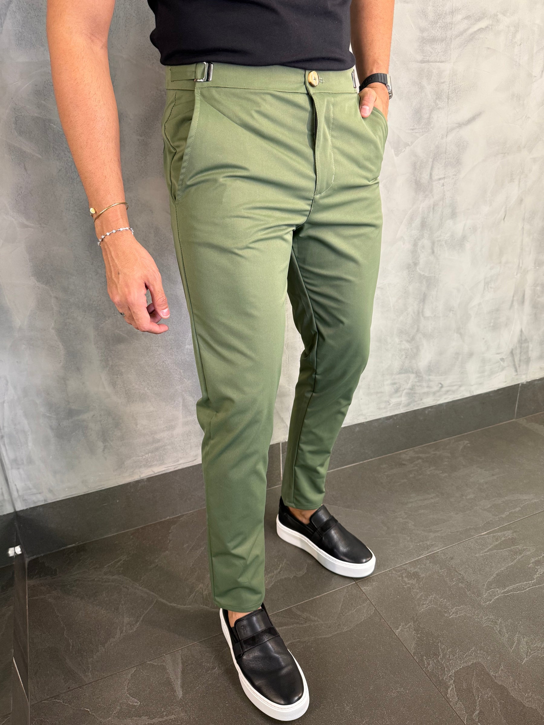 CALÇA ALF. MÔNACO AJUSTE CATRACA PONTO H VERDE MUSGO