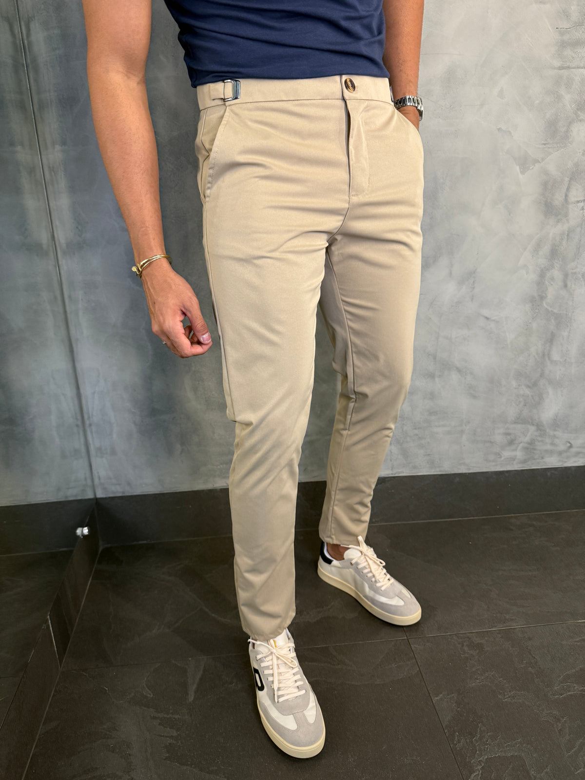 CALÇA ALF. MÔNACO AJUSTE CATRACA PONTO H KAKHI