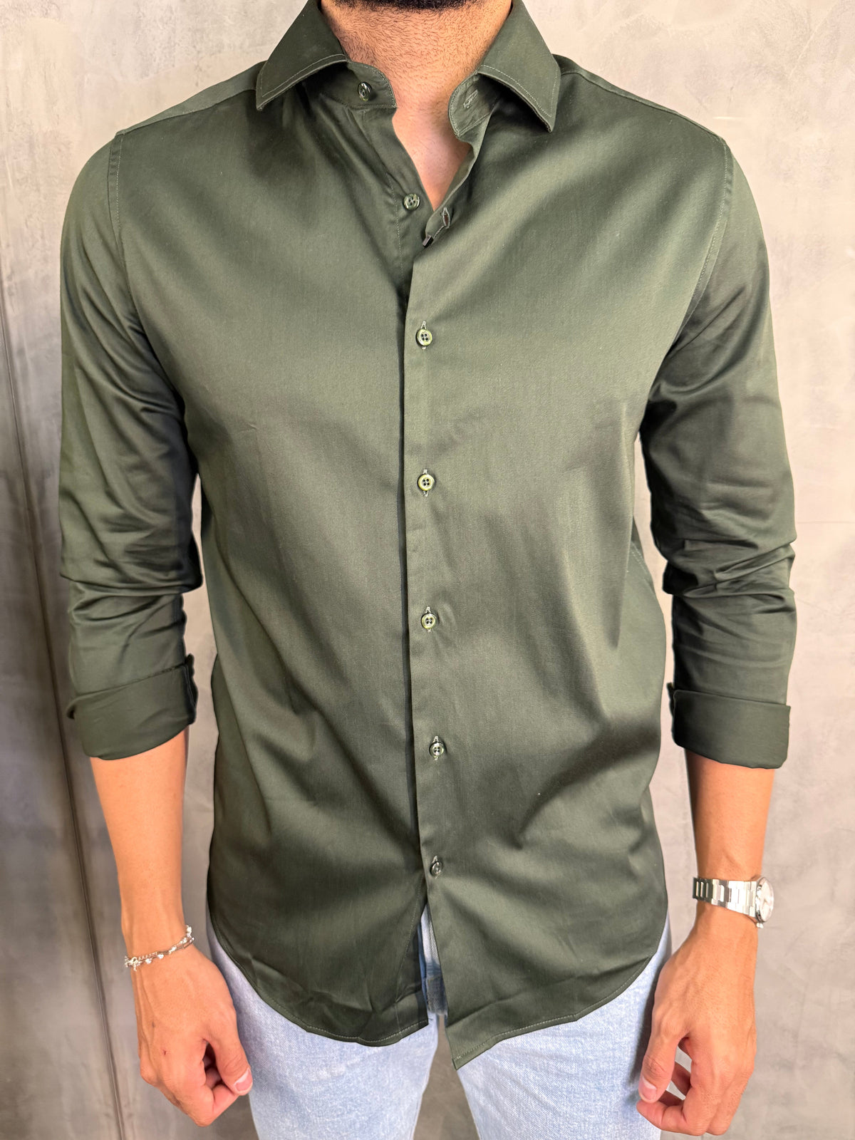 CAMISA M/L CETIM ELASTANO PONTO H VERDE