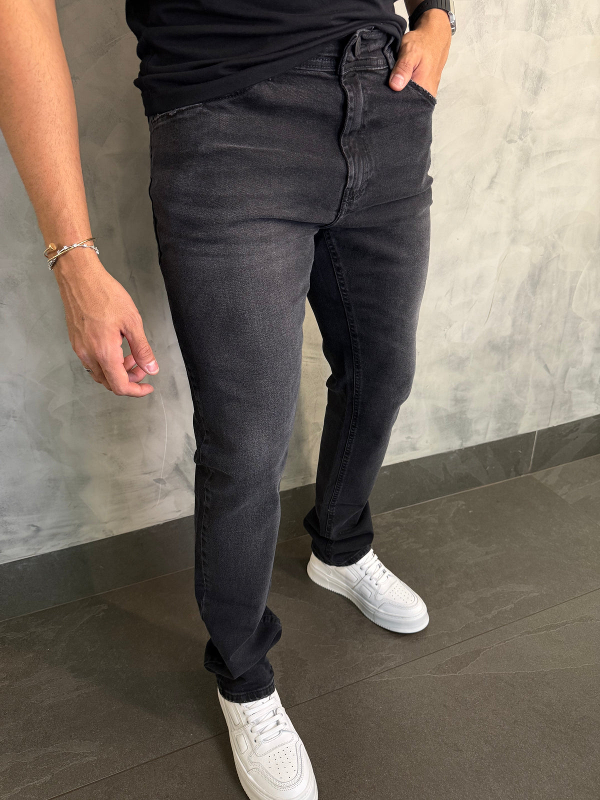 CALÇA JEANS SLIM DLZ CARVÃO
