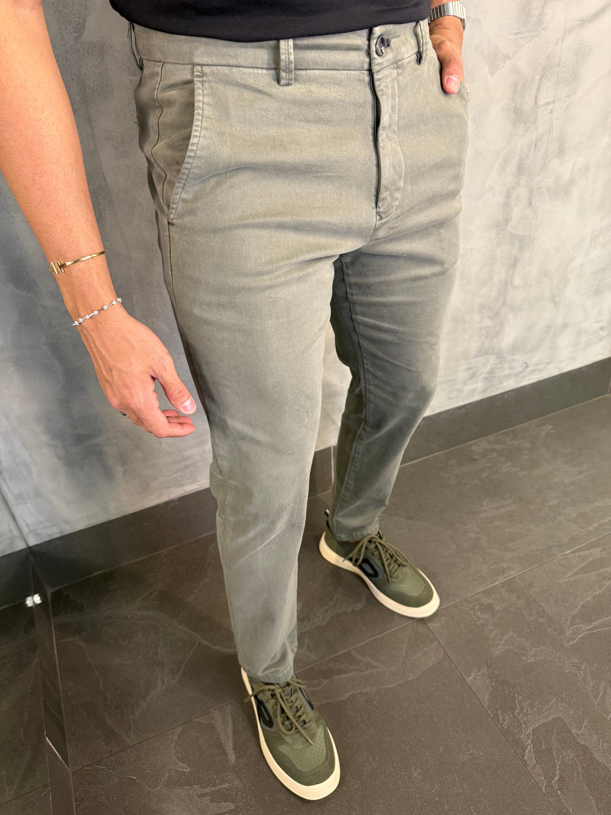 CALÇA ALF SARJA COMFORT SKINNY PONTO H VERDE FLORESTA