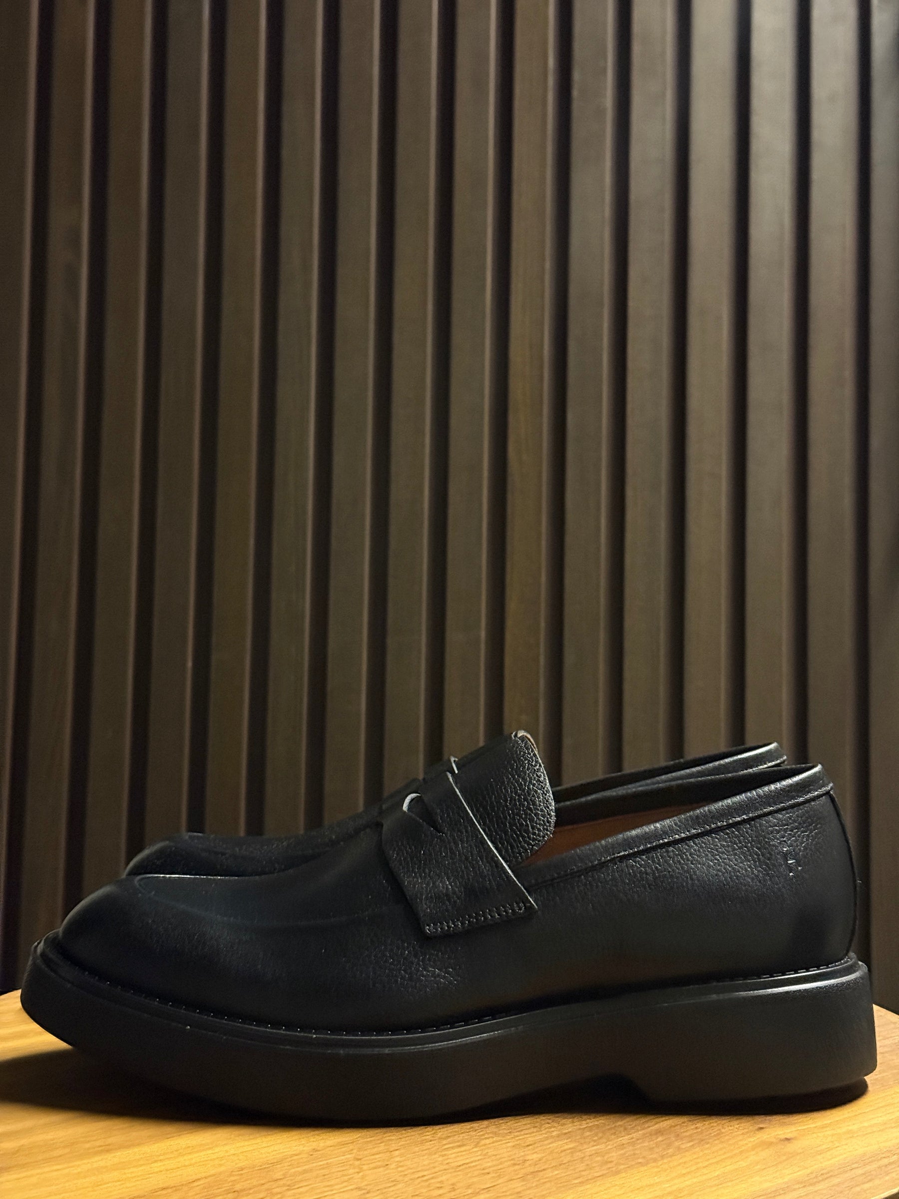 LOAFER TORINO COURO LISO PONTO H PRETO