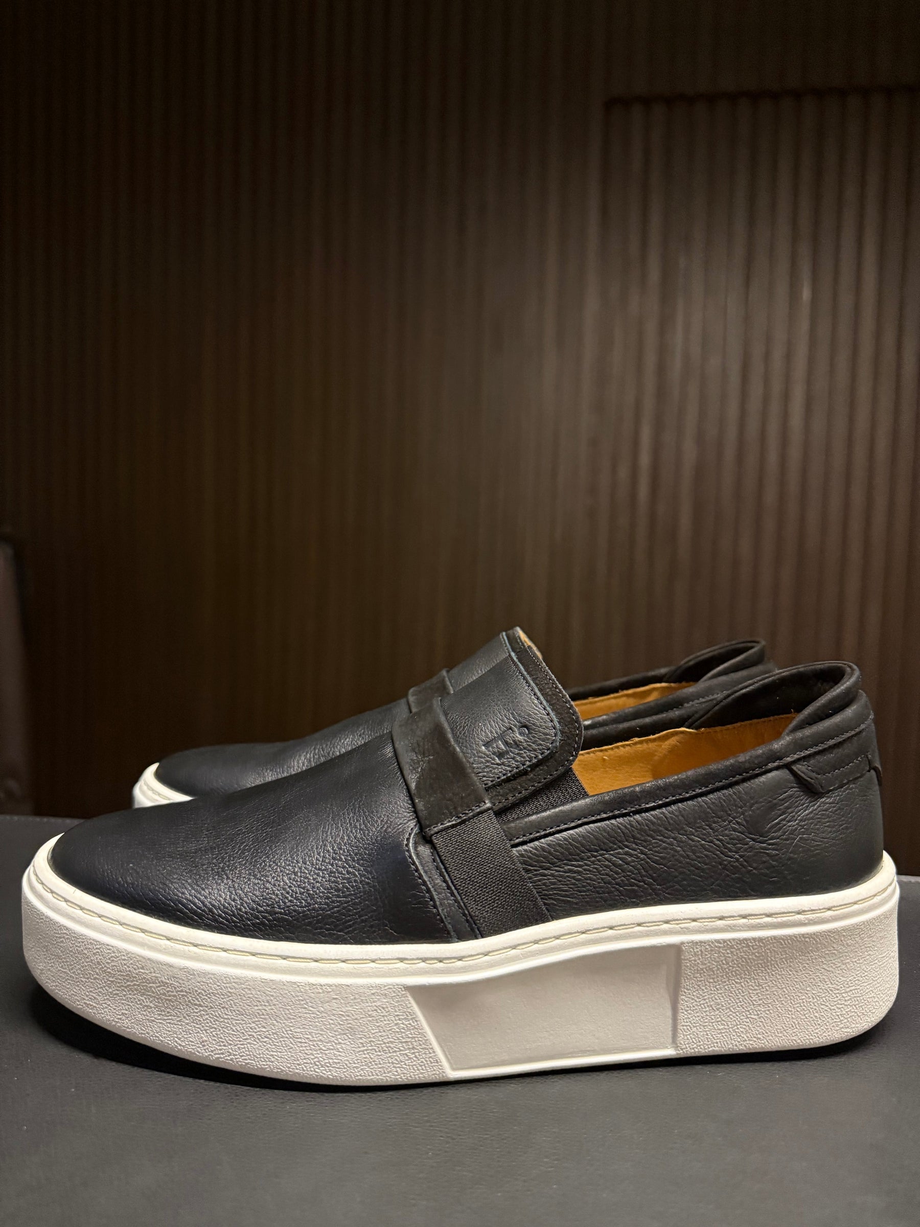 SLIP ON AUSTIN PONTO H PRETO