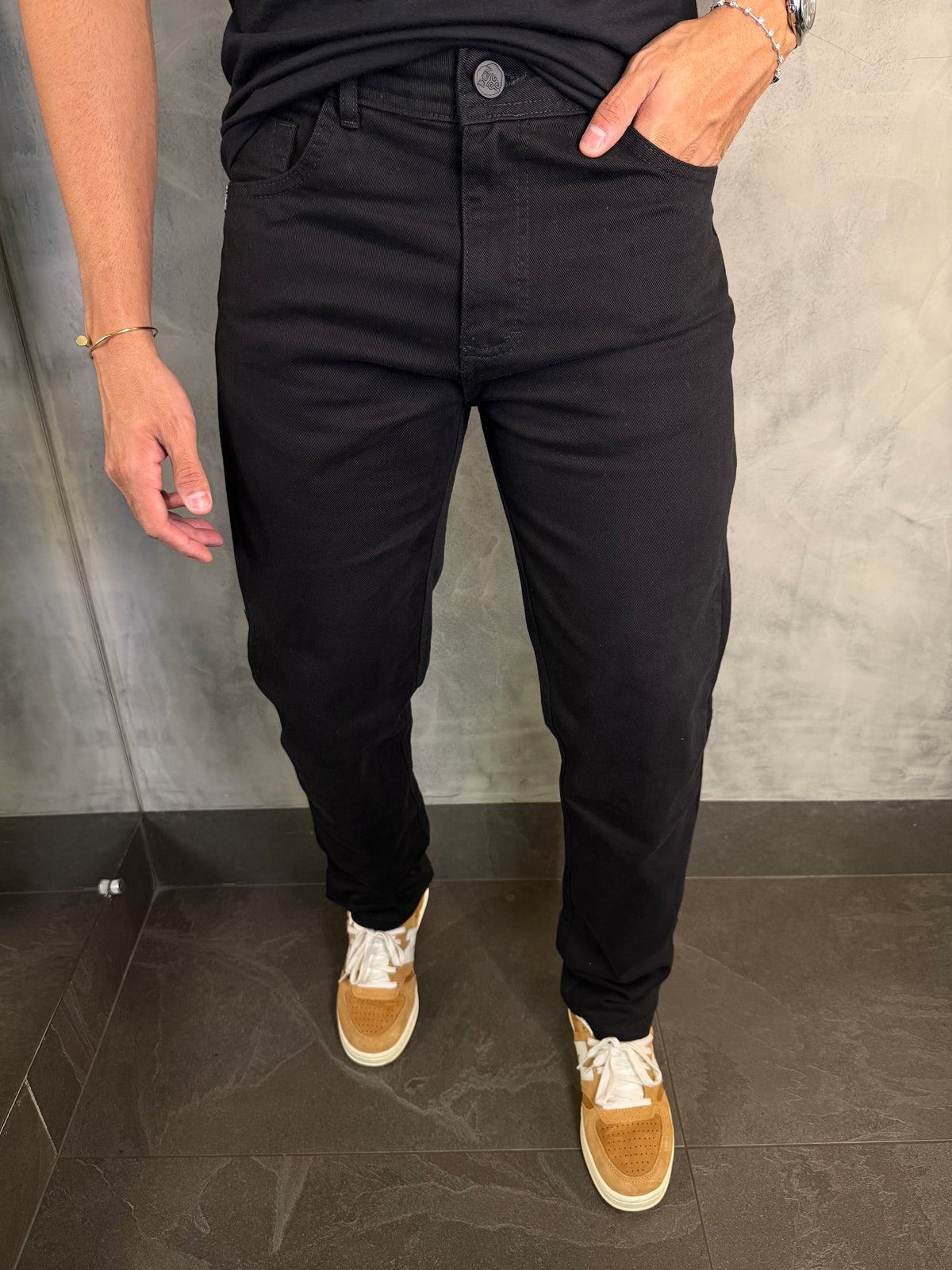 CALÇA JEANS RETA HANKS DGN PRETO