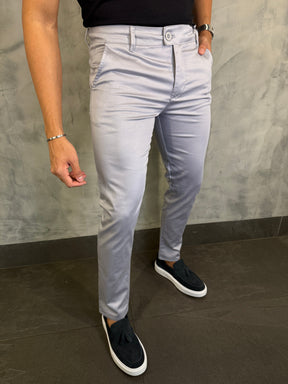 CALÇA SARJA ACETINADA PONTO H CINZA