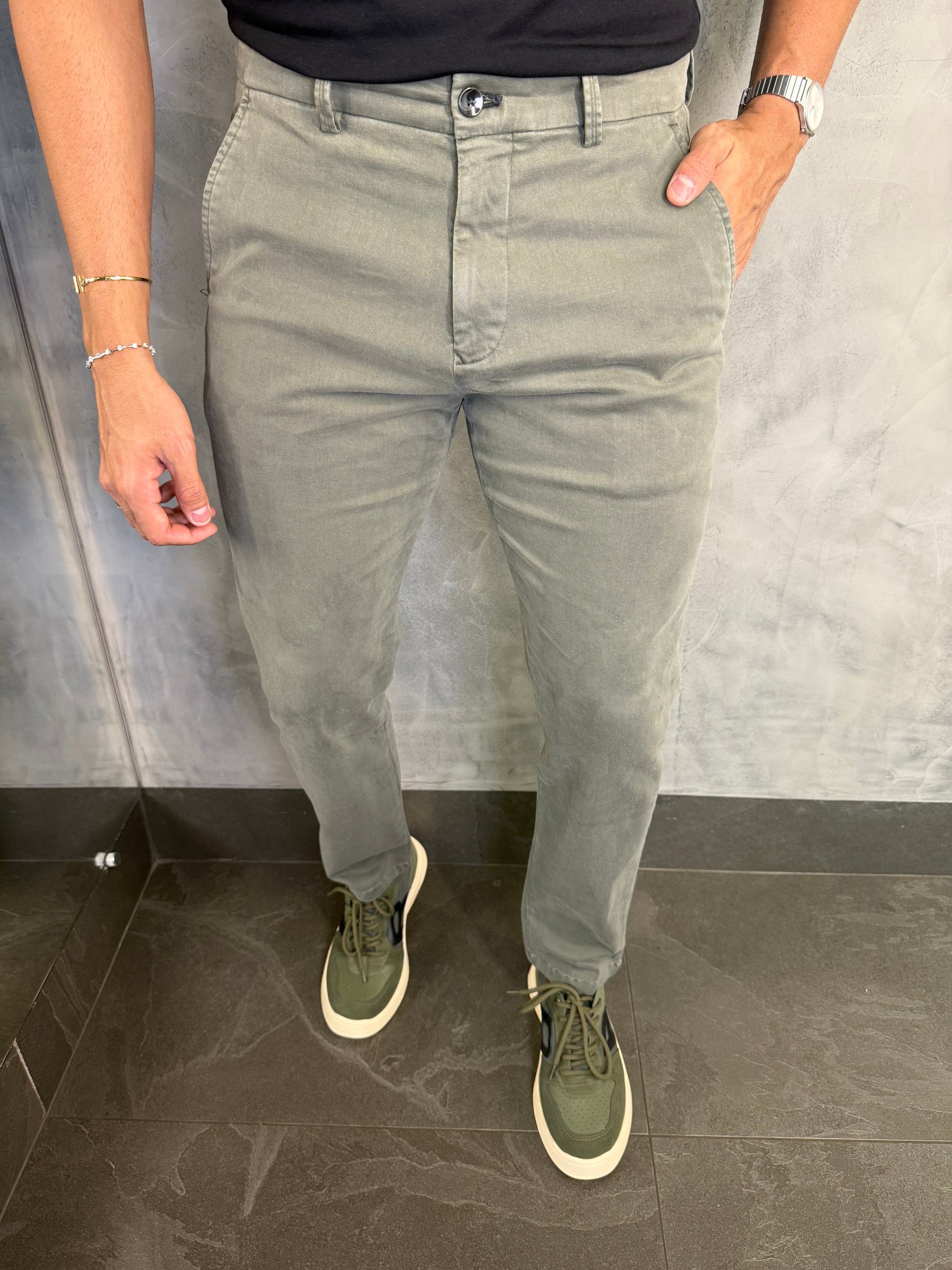 CALÇA ALF SARJA COMFORT SKINNY PONTO H VERDE FLORESTA