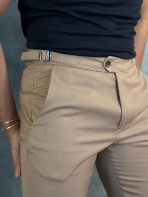 CALÇA ALF. SKINNY AJUSTE FIVELA PONTO H