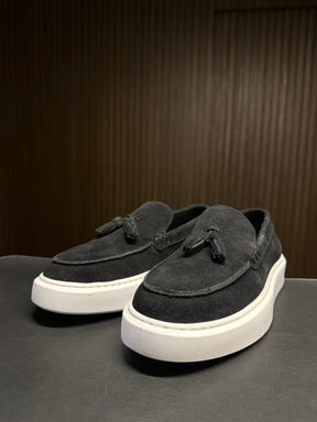 SLIP ON URBAN TASSEL PONTO H PRETO
