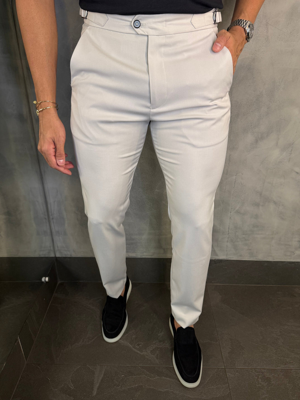 CALÇA ALF. SKINNY AJUSTE FIVELA PONTO H