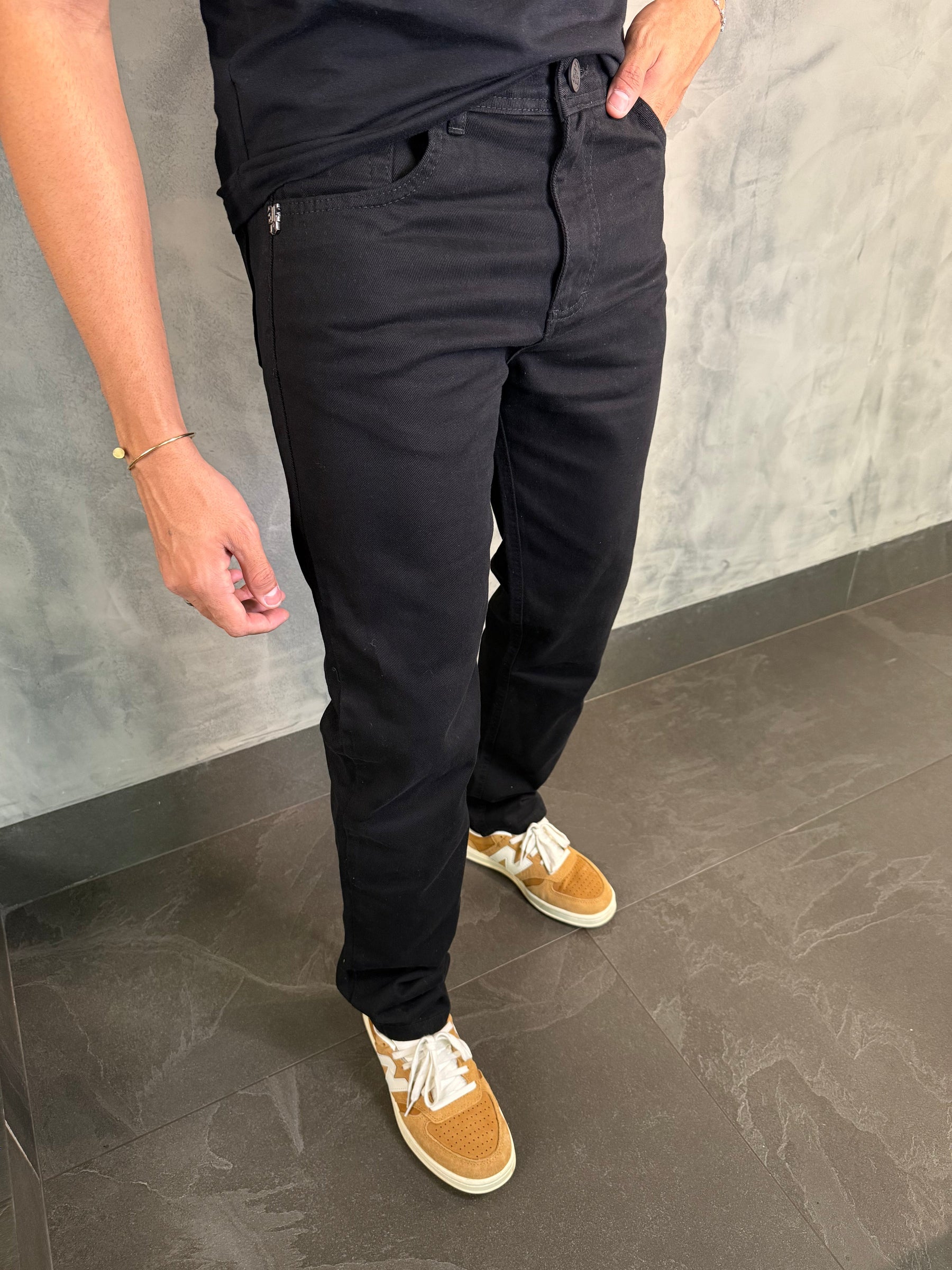 CALÇA JEANS RETA HANKS DGN PRETO