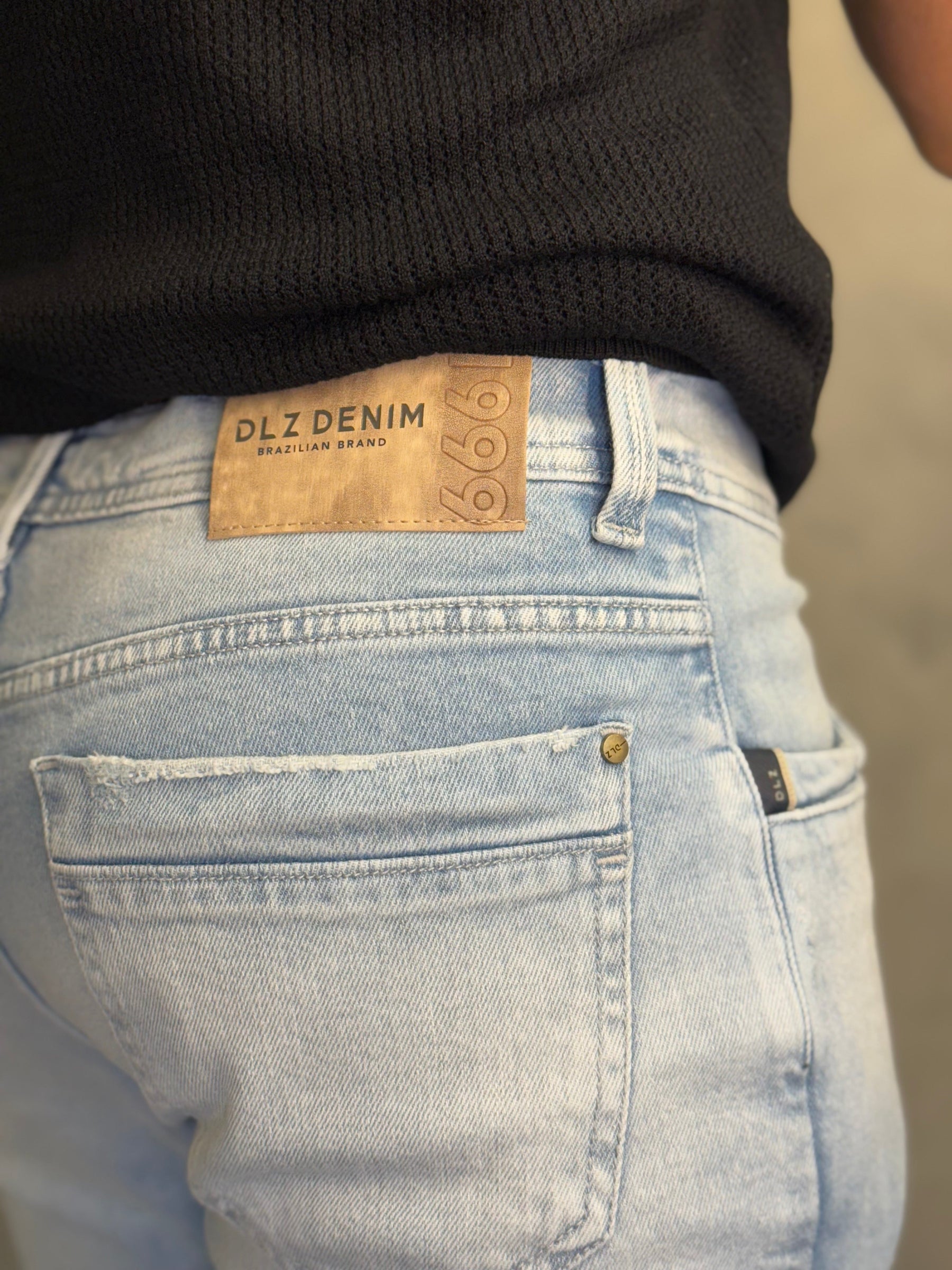 CALÇA JEANS SLIM SW DLZ DELAVÊ