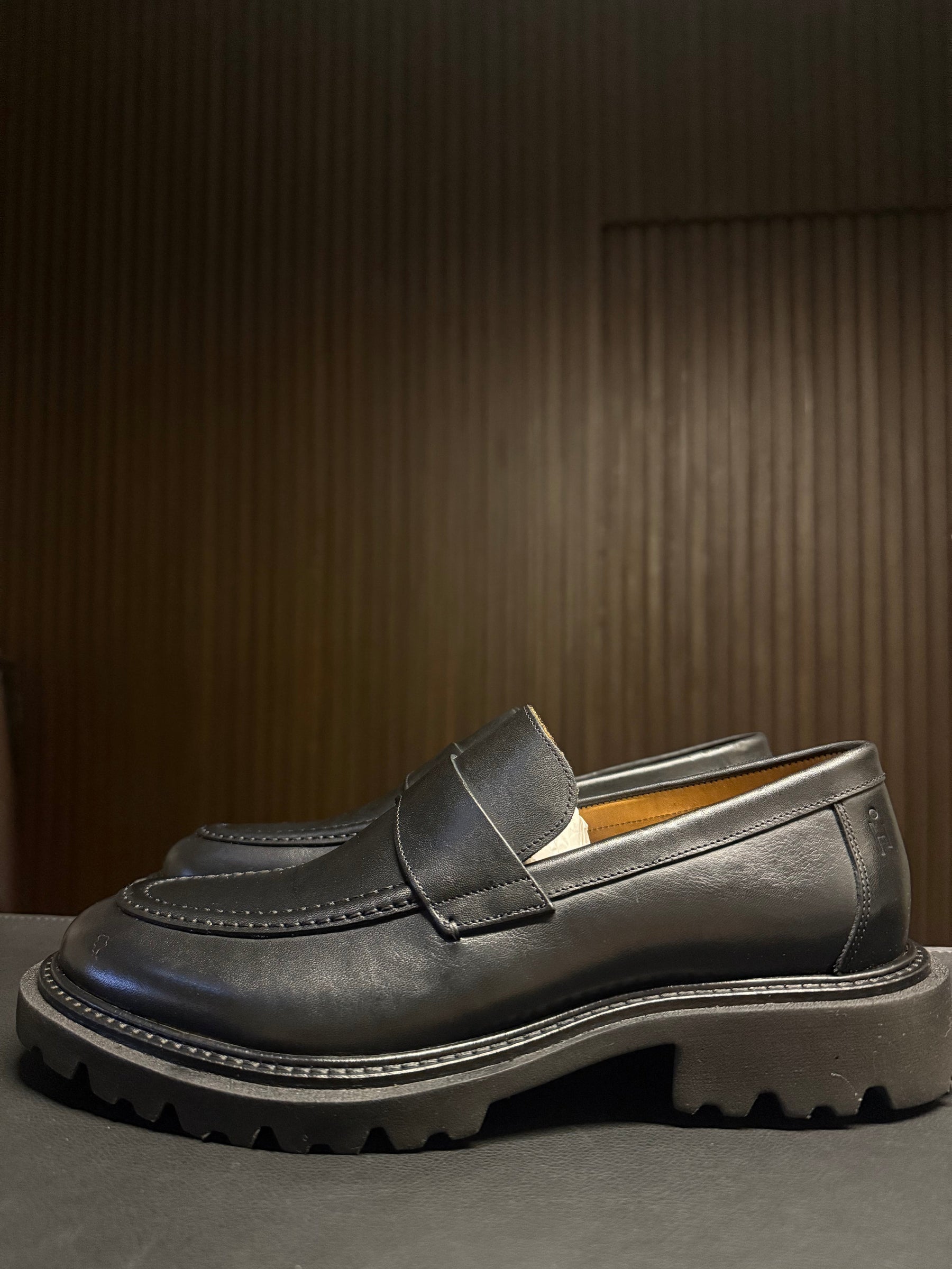 LOAFER TRATORADO KING PONTO H PRETO