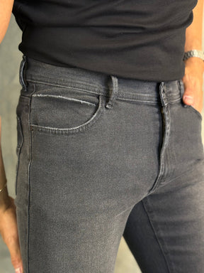 CALÇA JEANS SLIM NEO DLZ CARVÃO