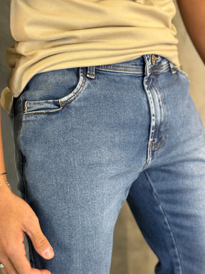 CALÇA JEANS SLIM SELECT DLZ JEANS MÉDIO