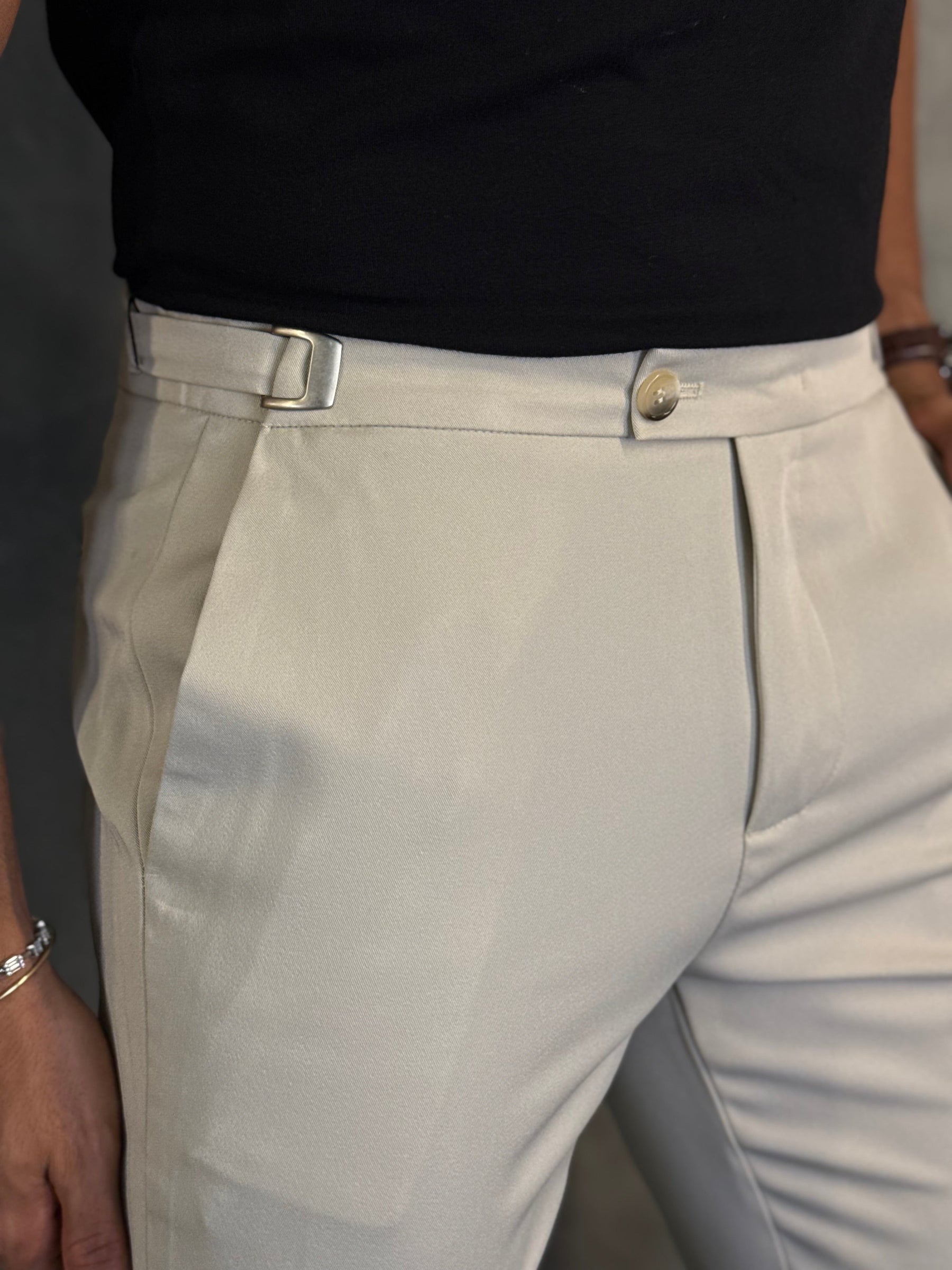 CALÇA ALF. VIENA AJUSTE CATRACA PONTO H AREIA