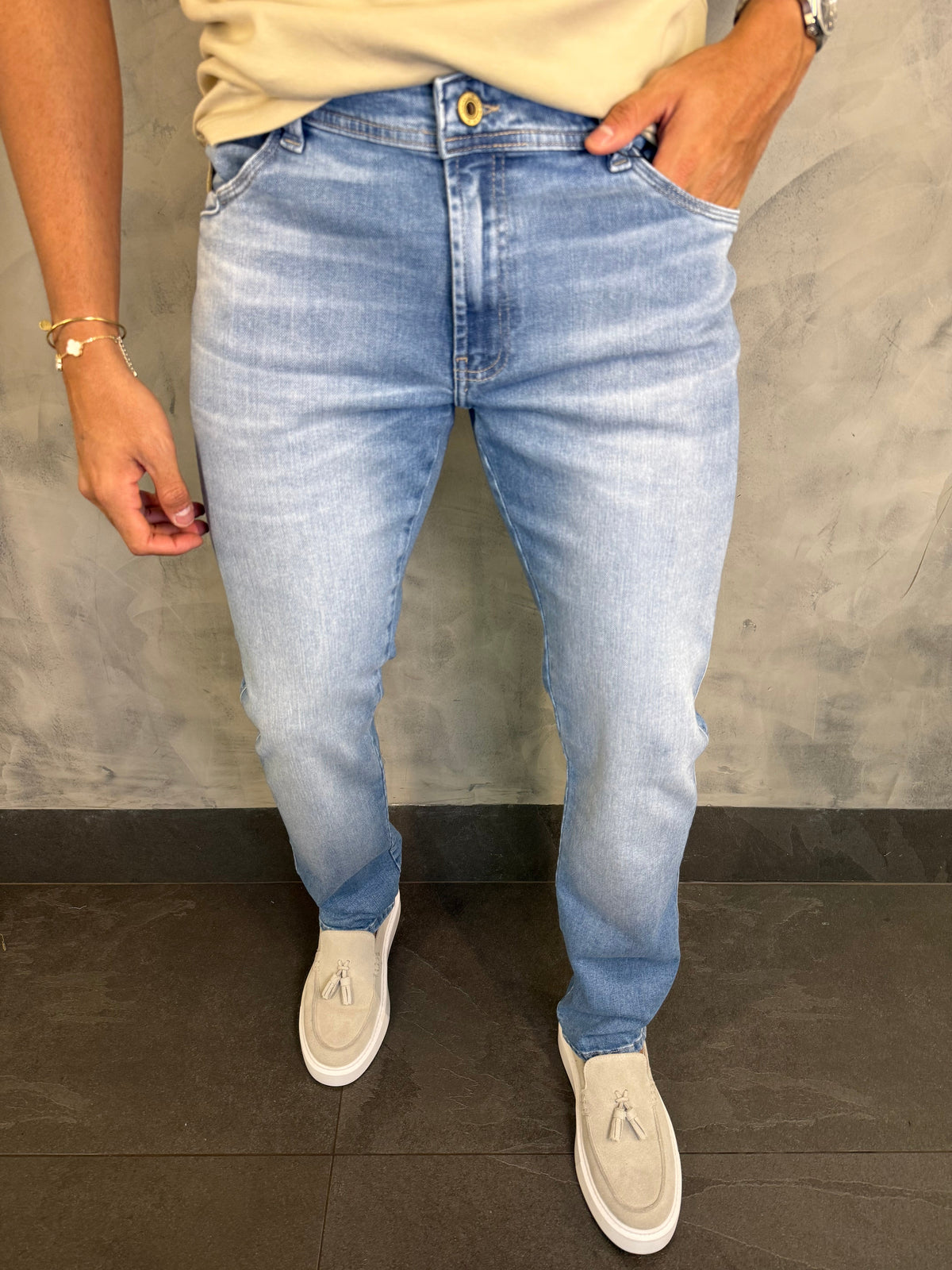 CALÇA JEANS SLIM SELECT DLZ JEANS CLARO