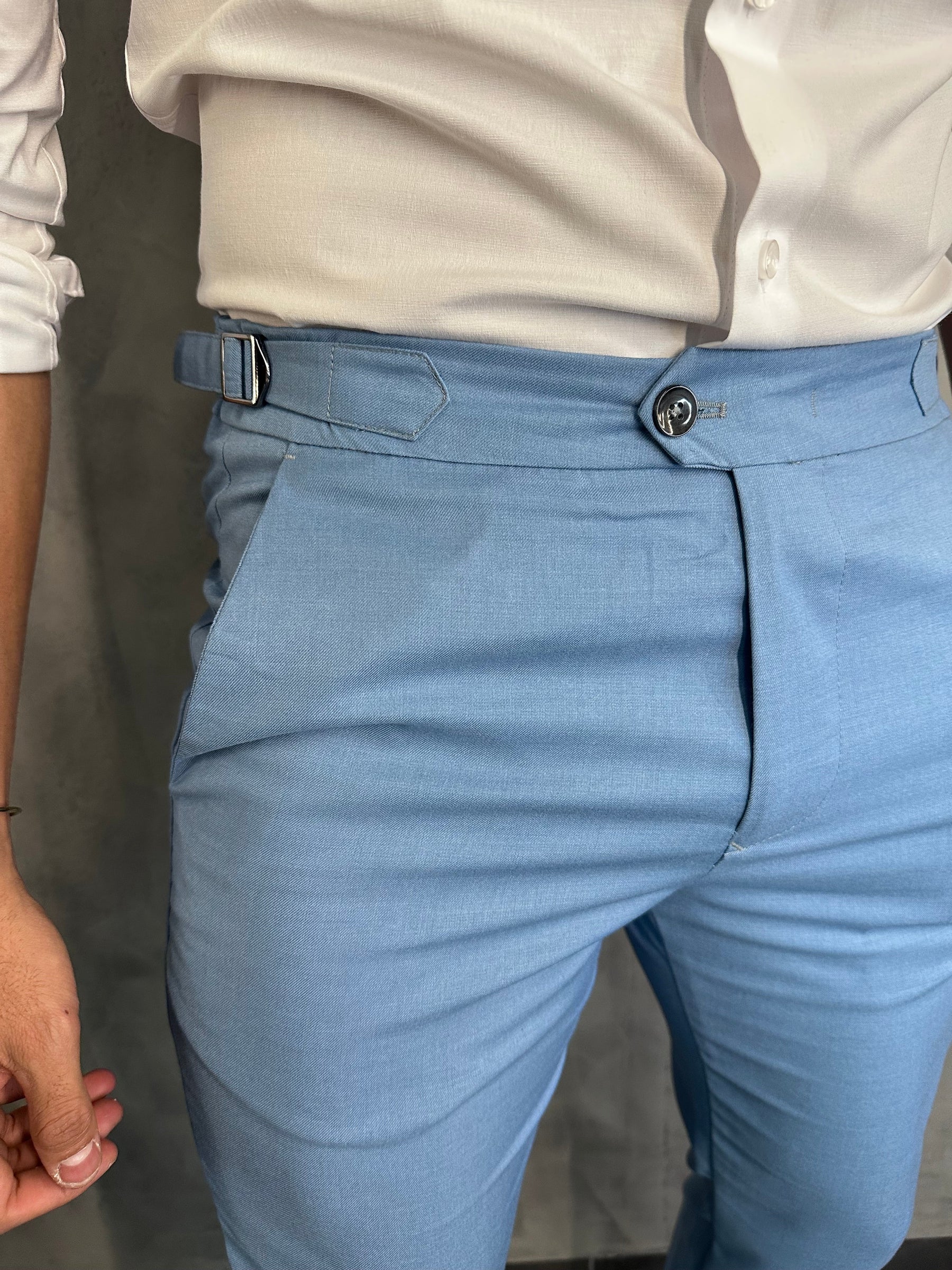 CALÇA ALF. SKINNY AJUSTE FIVELA PONTO H